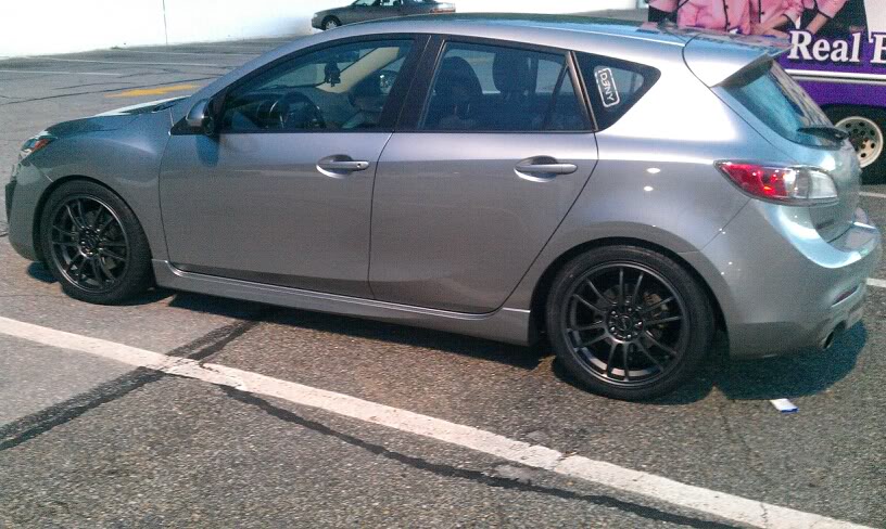 photo 2 Mazda Mazda3 custom wheels Drag  DR38  18x8.0, ET +47, tire size 235/40 R18. x ET