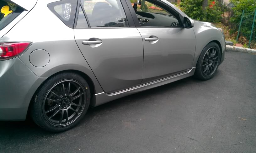 photo 3 Mazda Mazda3 custom wheels Drag  DR38  18x8.0, ET +47, tire size 235/40 R18. x ET