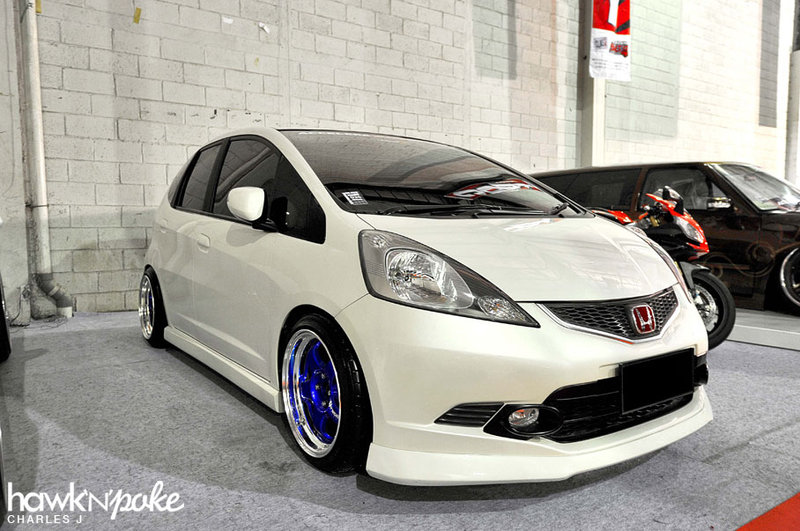 photo 4 Honda Fit custom wheels Work Meister S1 16x8.5, ET +35, tire size 195/45 R16. 16x9.5 ET+26 205/45 R16