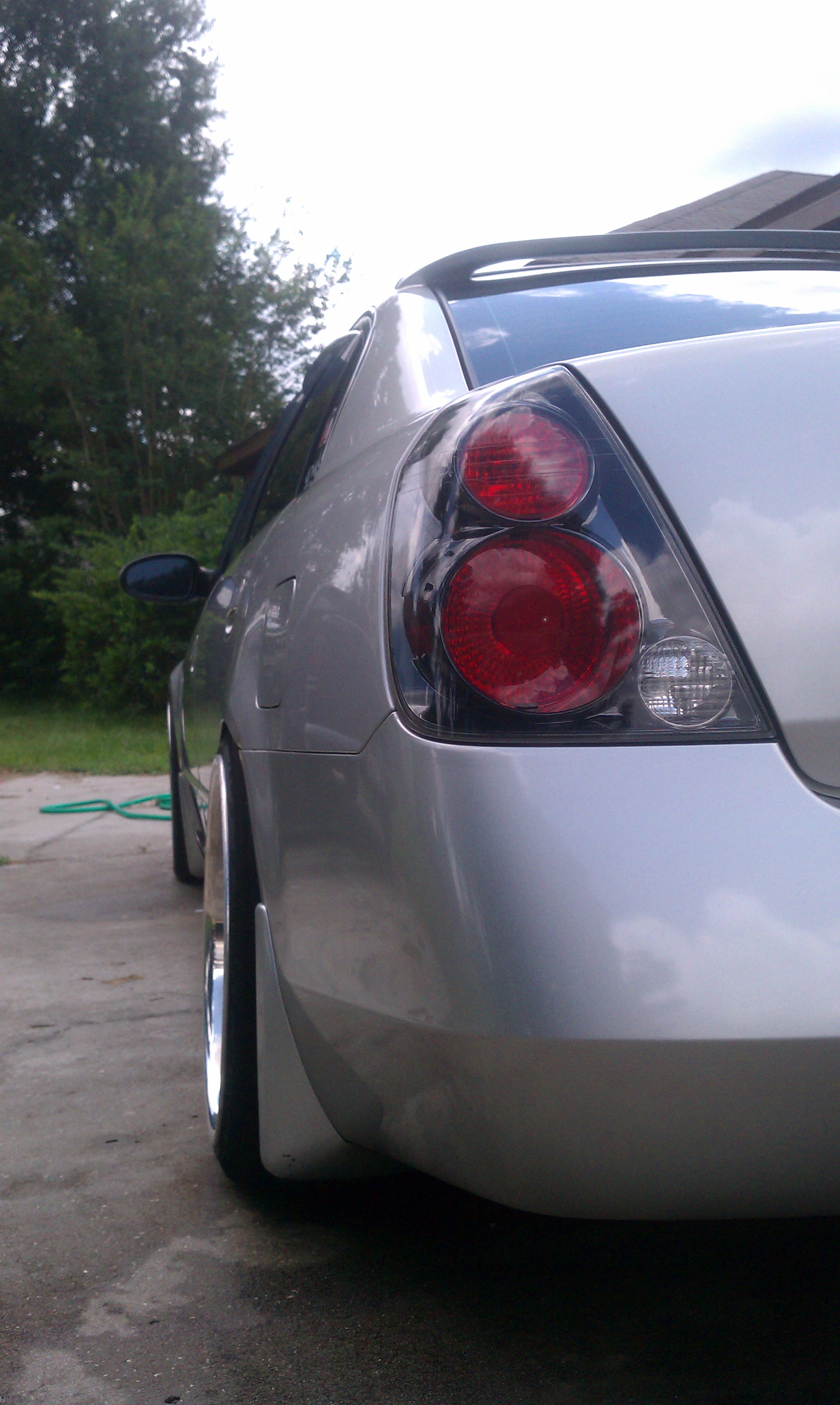 photo 2 Nissan Altima custom wheels RacingHart J5 Pro 19x9.0, ET +26, tire size 225/35 R19. 19x10.0 ET+19 235/35 R19