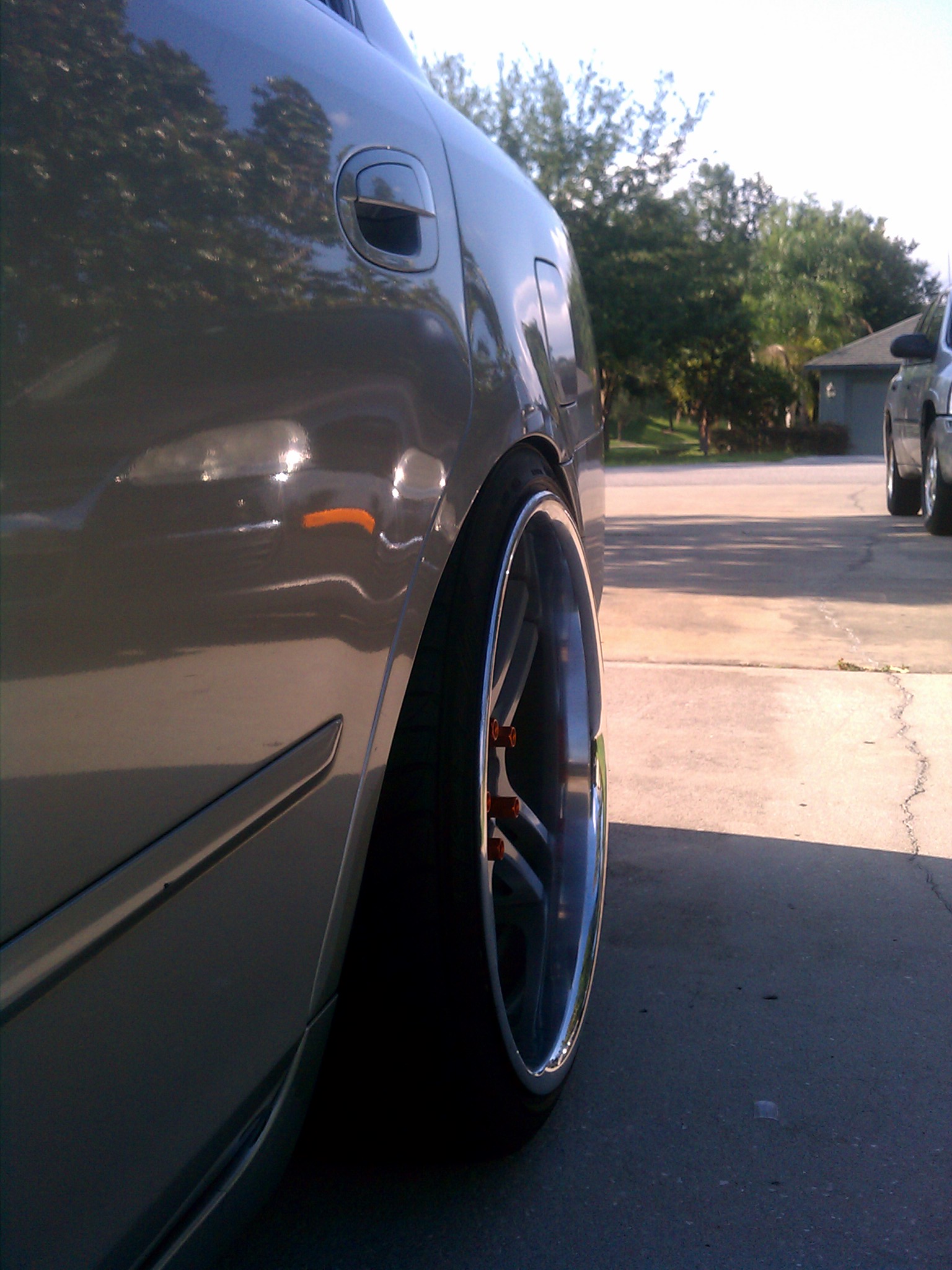 photo 3 Nissan Altima custom wheels RacingHart J5 Pro 19x9.0, ET +26, tire size 225/35 R19. 19x10.0 ET+19 235/35 R19