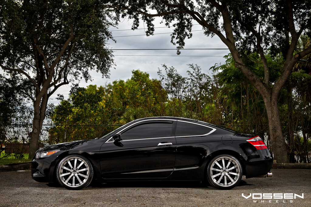 photo 1 Honda Accord custom wheels Vossen  20x8.5, ET , tire size X R20. x ET 
