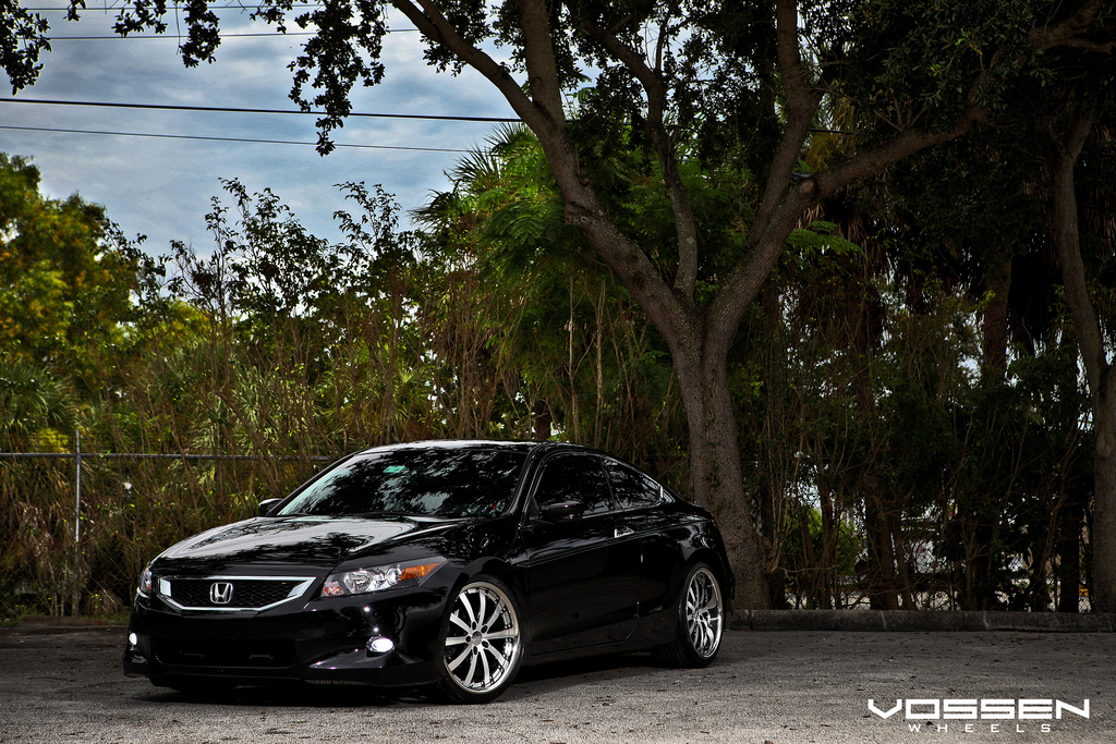 photo 2 Honda Accord custom wheels Vossen  20x8.5, ET , tire size X R20. x ET 
