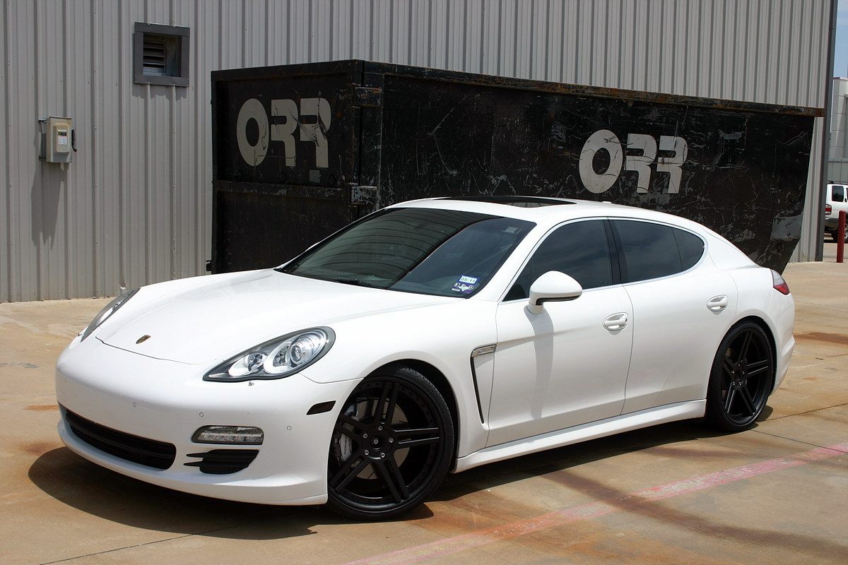 photo 1 Porsche Panamera custom wheels Modulare C11 22x, ET , tire size X R22. x ET 