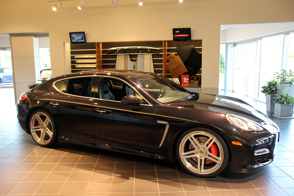 photo 1 Porsche Panamera custom wheels Modulare C11 22x, ET , tire size X R22. x ET 