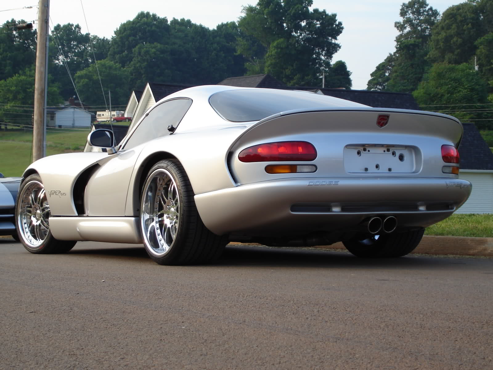 photo 1 Dodge Viper custom wheels Daytona   20x10.0, ET , tire size 285/30 R20. 20x13.0 ET 345/25 R20