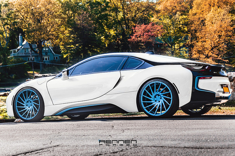 photo 2 BMW i8 custom wheels Rennen   22x9.0, ET , tire size X R22. 22x10.5 ET 