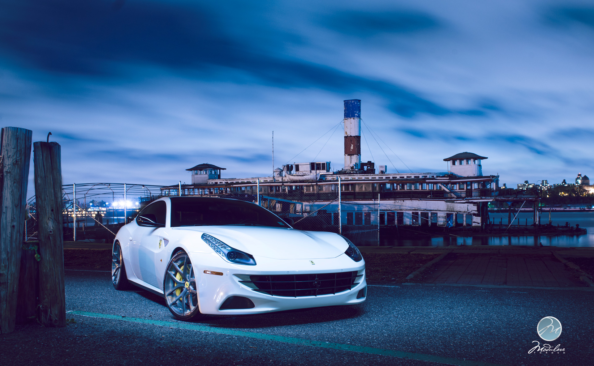 photo 4 Ferrari FF custom wheels Modulare B18  21x9.0, ET , tire size X R21. 22x12.0 ET 