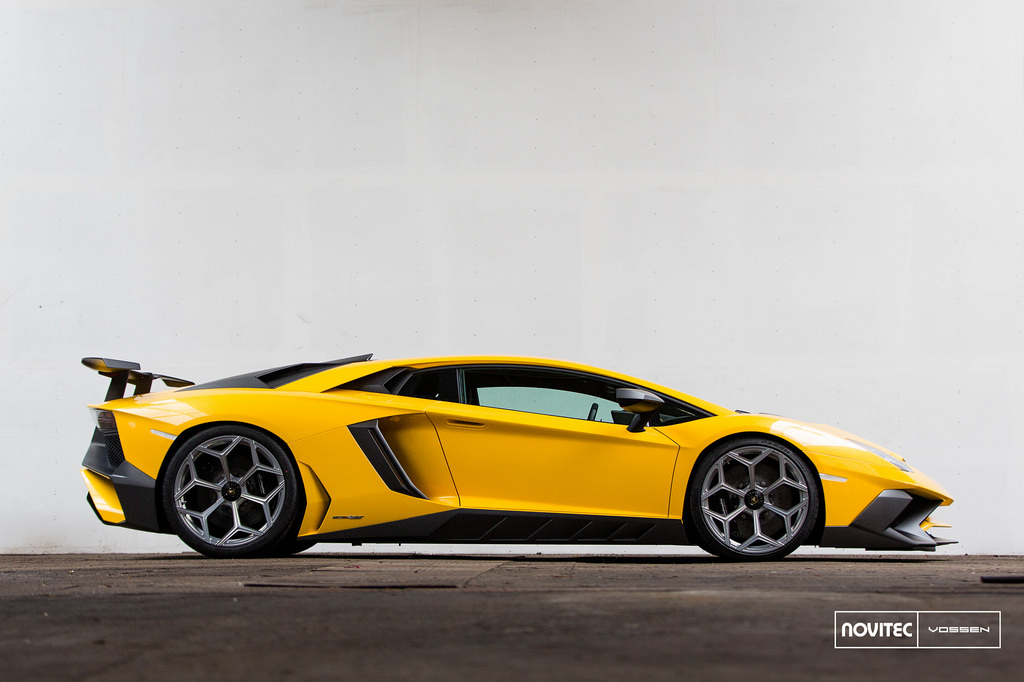 photo 3 Lamborghini Aventador custom wheels Vossen  NV1 20x9.0, ET , tire size X R20. 21x13.0 ET