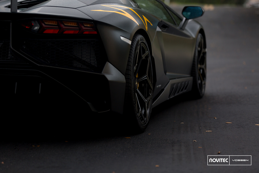 photo 4 Lamborghini Aventador custom wheels Vossen  NV1  20x9.0, ET , tire size X R20. 21x13.0 ET