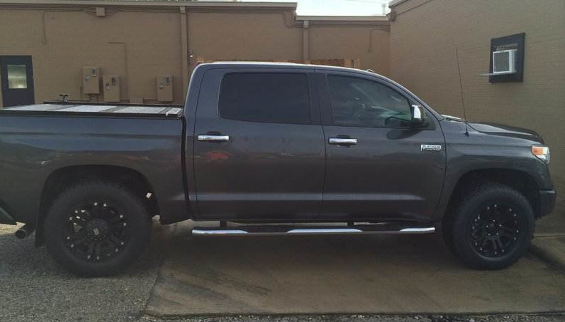 photo 1 Toyota Tundra custom wheels XD  Matte Black 20x, ET +35, tire size 285/65 R20. x ET 