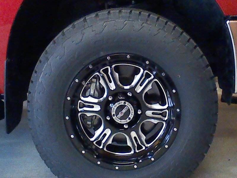 photo 2 Toyota Tundra custom wheels V-Tech Rage  18x9.0, ET -12, tire size 275/70 R18. x ET