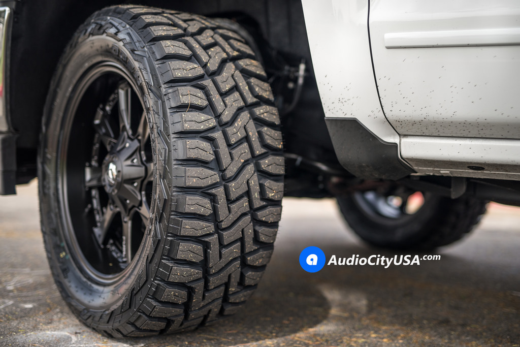photo 4 Chevrolet Silverado 1500 custom wheels Fuel D604 20x9.0, ET , tire size 315/50 R20. x ET