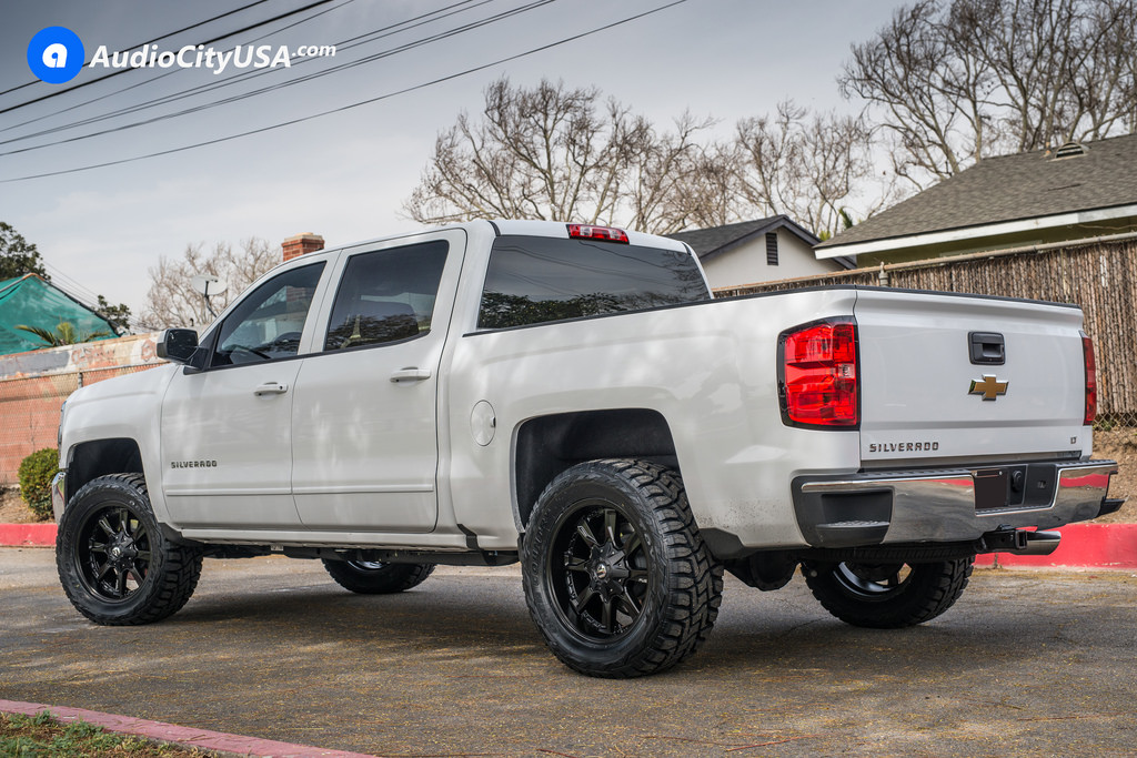 photo 6 Chevrolet Silverado 1500 custom wheels Fuel D604 20x9.0, ET , tire size 315/50 R20. x ET