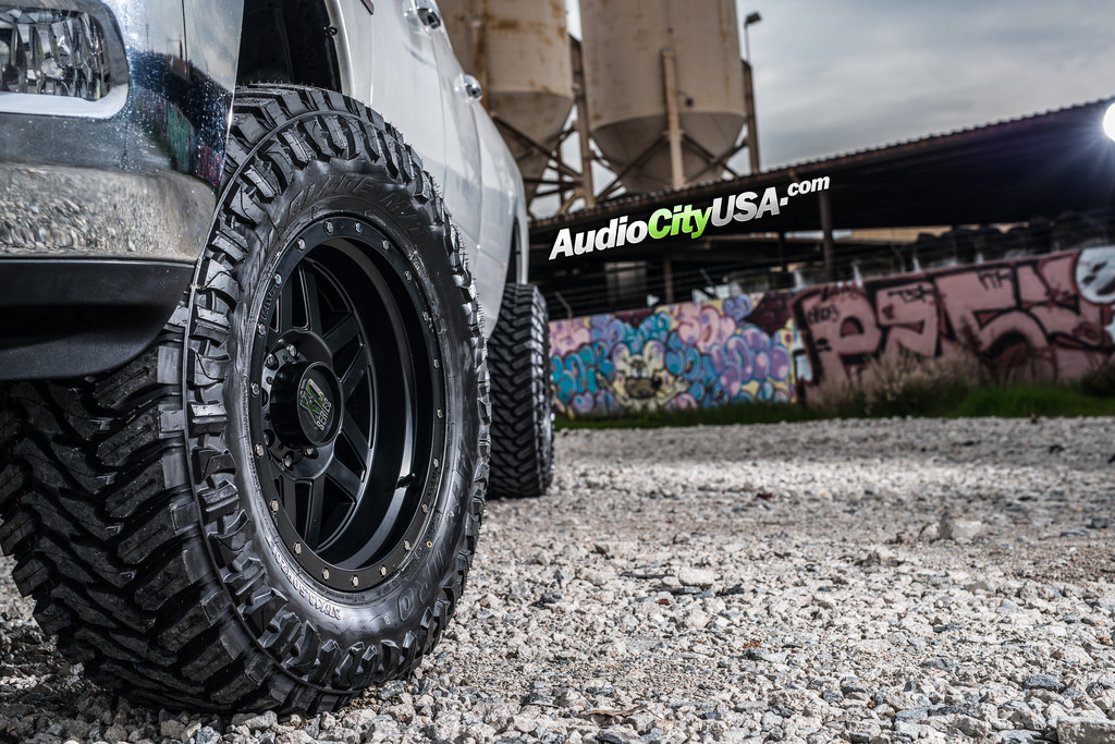 photo 8 RAM 2500 custom wheels Satin  XD128  20x10.0, ET , tire size 345/60 R20. x ET