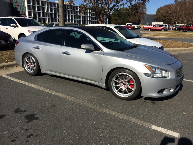 photo 1 Nissan Maxima custom wheels   18x9.5, ET +38, tire size 275/40 R18. x ET 