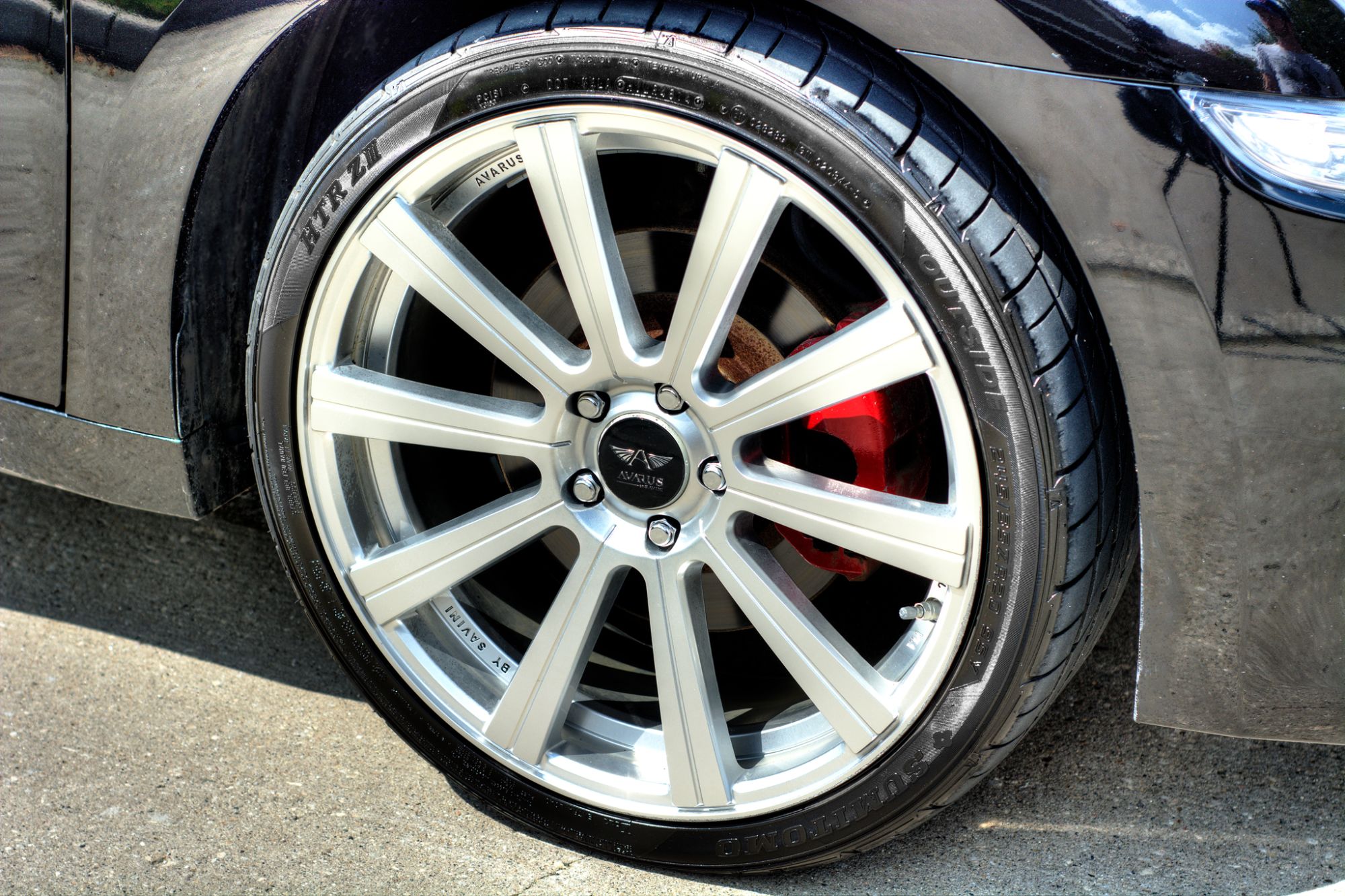 photo 1 Nissan Maxima custom wheels Avarus AV10 20x8.5, ET +35, tire size 245/35 R20. x ET 