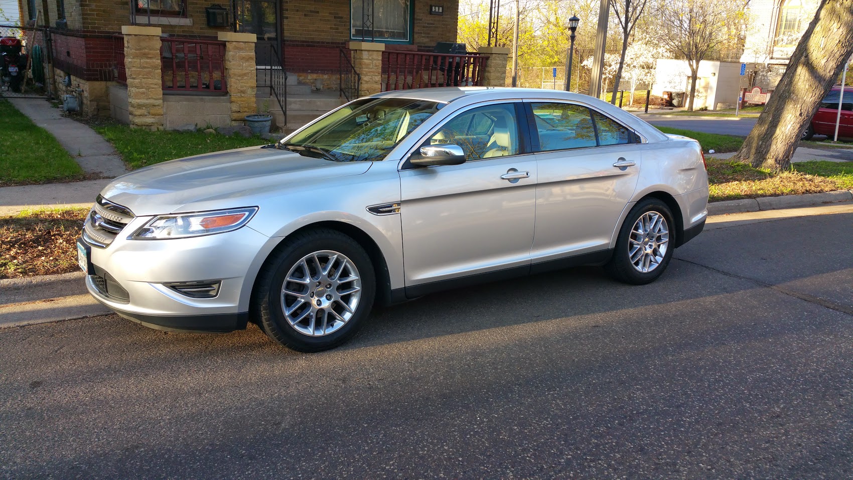 photo 1 Ford Taurus custom wheels   18x, ET , tire size 235/55 R18. x ET 