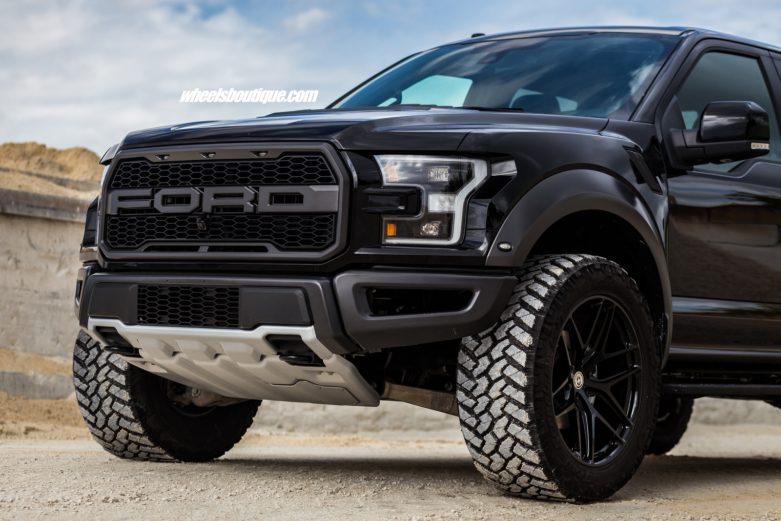 photo 2 Ford F-150 custom wheels HRE P161 22x11.0, ET , tire size 325/50 R22. x ET
