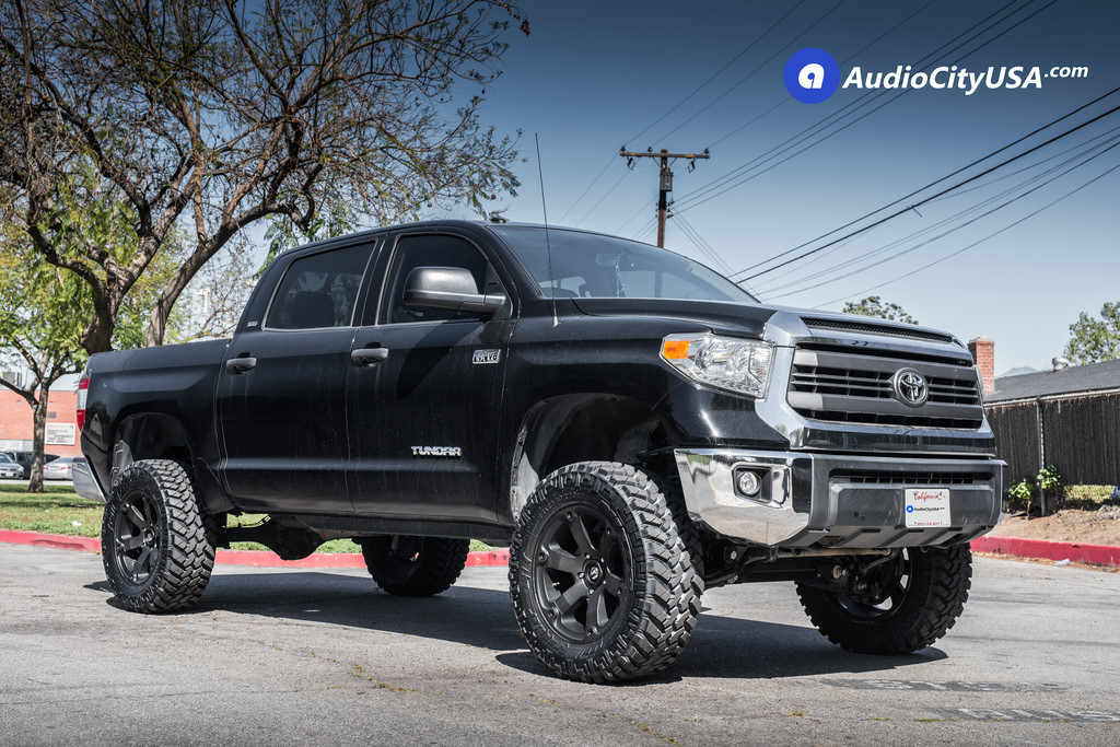 photo 6 Toyota Tundra custom wheels Fuel D564 20x9.0, ET , tire size 315/60 R20. x ET 