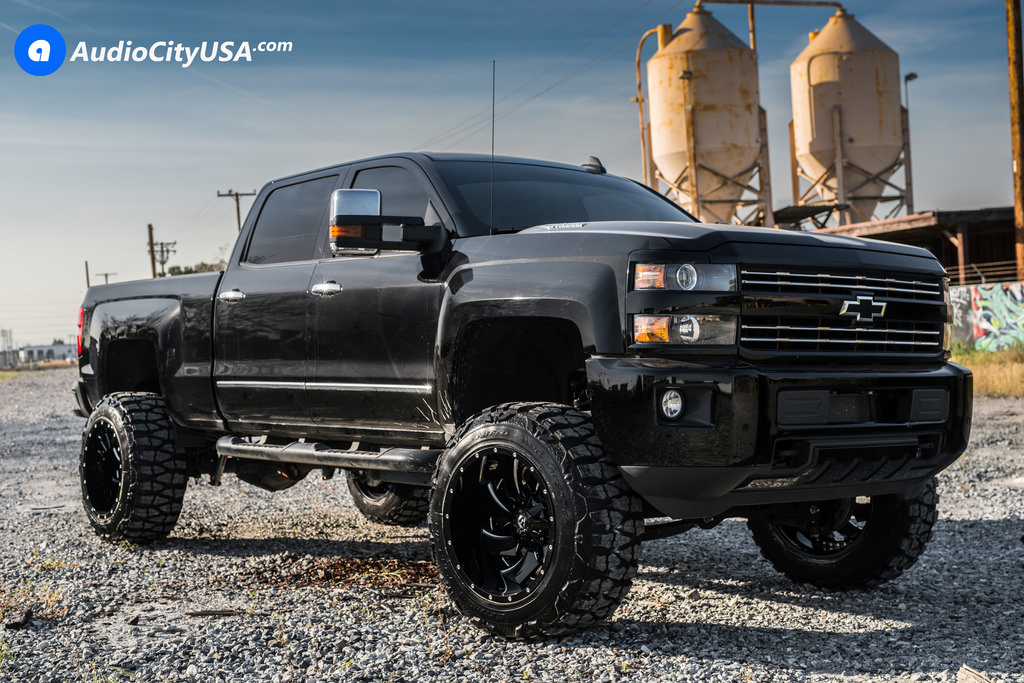 photo 5 Chevrolet Silverado 2500HD custom wheels Fuel Cleaver D239 22x14.0, ET , tire size 345/55 R22. x ET 