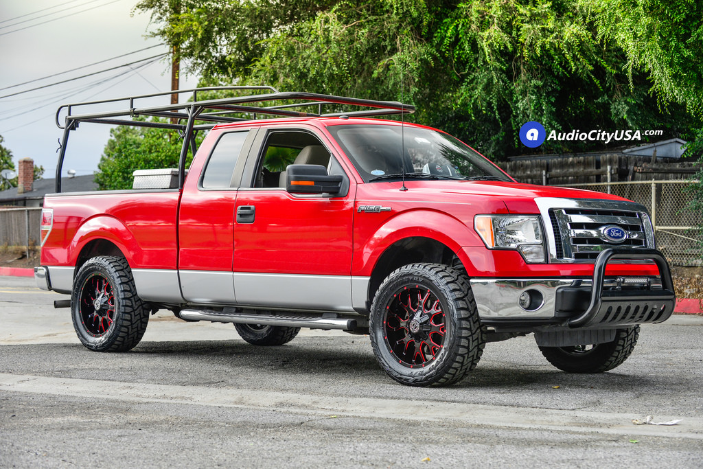 photo 2 Ford F-150 custom wheels Scorpion SC-19 20x9.0, ET , tire size 315/50 R20. x ET