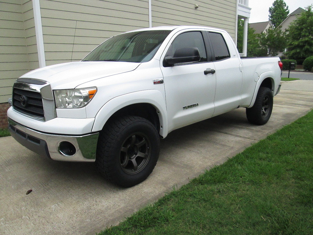 photo 2 Toyota Tundra custom wheels FN  BFD  18x9.0, ET +12, tire size 305/60 R18. x ET