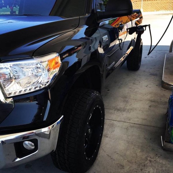 photo 2 Toyota Tundra custom wheels Fuel Mavericks  20x10.0, ET -24, tire size 275/60 R20. x ET