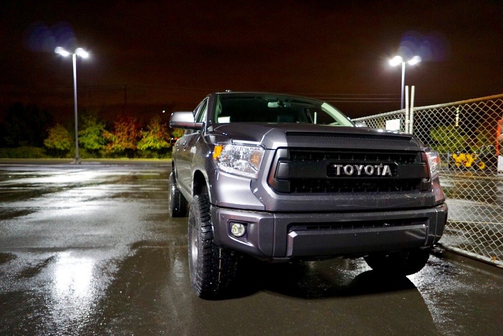 photo 1 Toyota Tundra custom wheels FN BFD 18x9.0, ET +12, tire size 305/65 R18. x ET