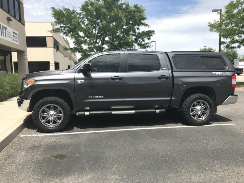 photo 2 Toyota Tundra custom wheels Fuel Hostages D625 20x9.0, ET +20, tire size 295/60 R20. x ET