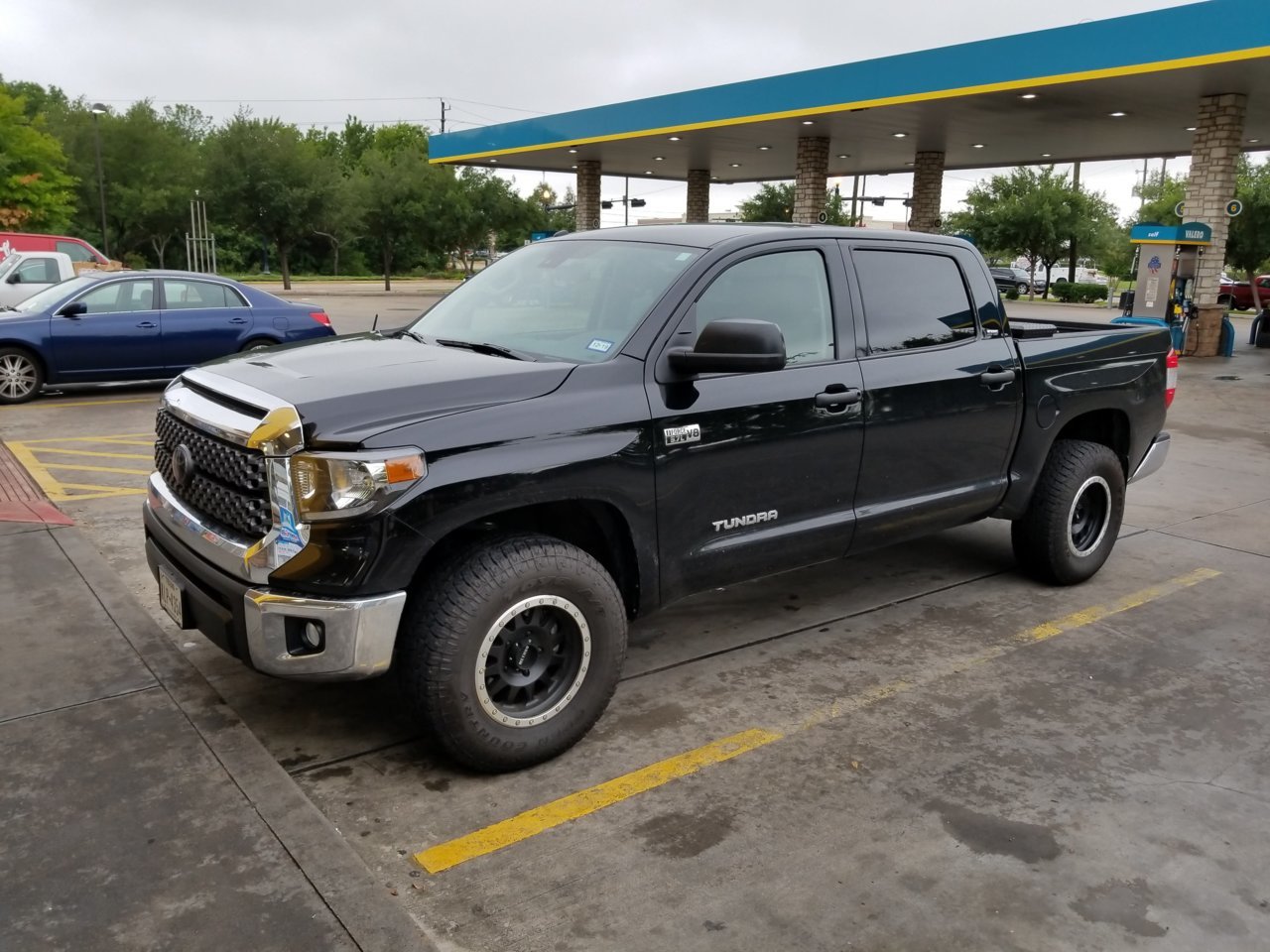 photo 1 Toyota Tundra custom wheels Method Race Wheels Double Standards  MR304 17x8.5, ET 0, tire size 285/70 R17. x ET