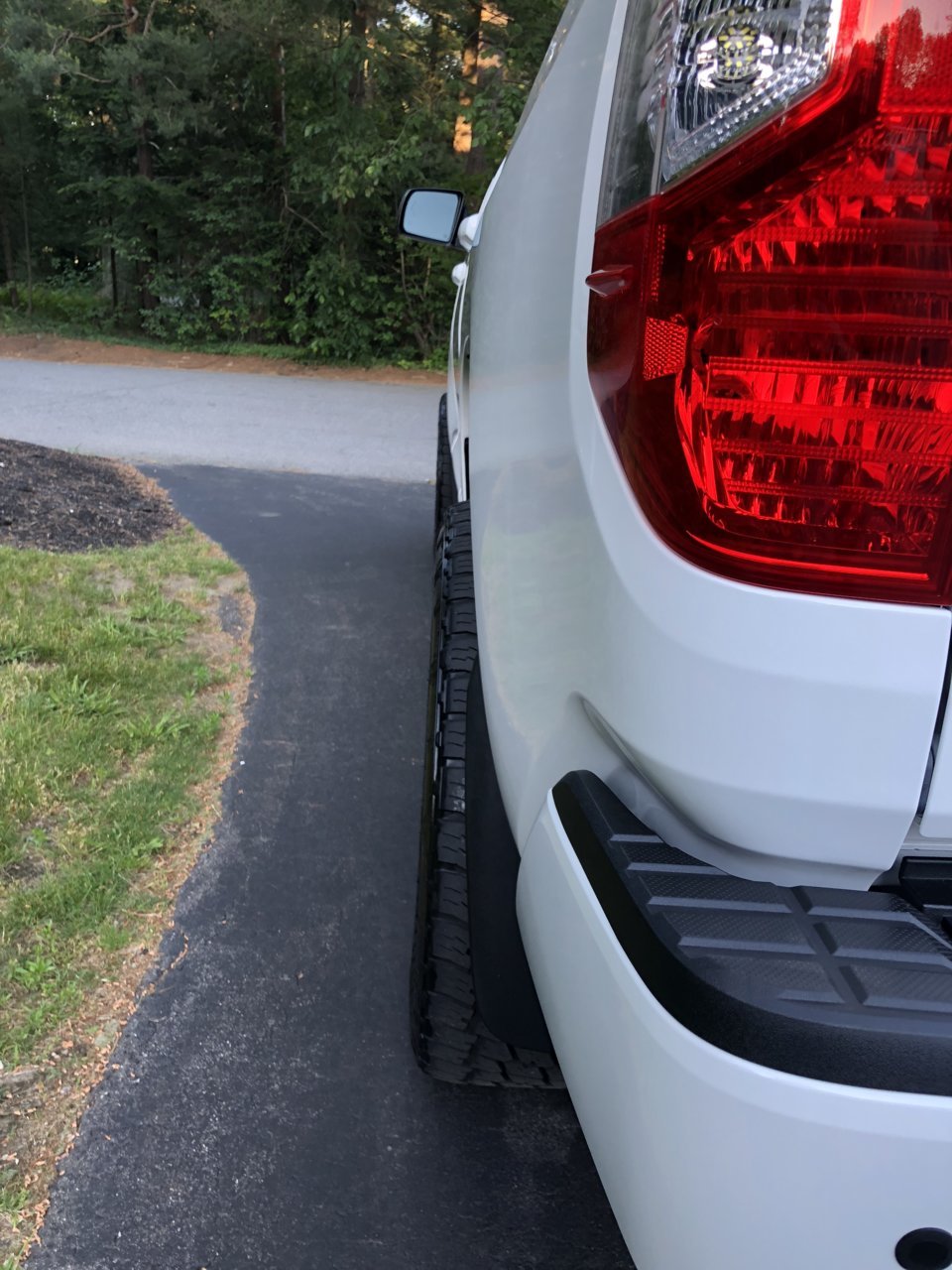 photo 2 Toyota Tundra custom wheels Fuel Maverick D537 22x9.5, ET , tire size 285/55 R22. x ET