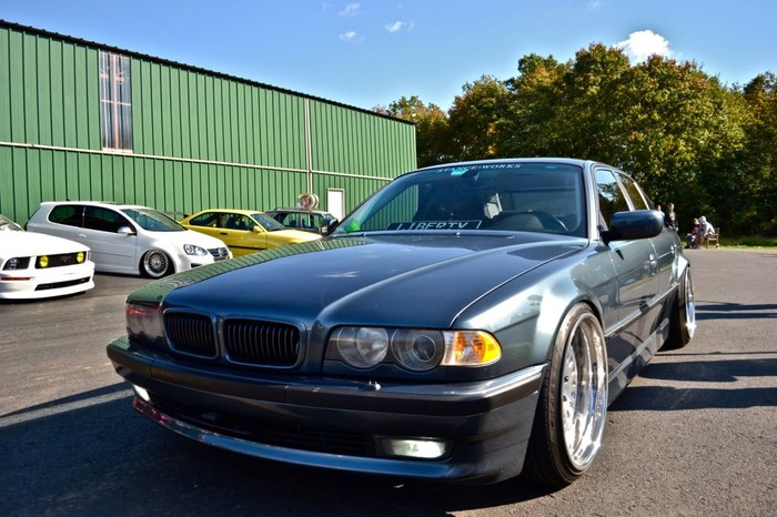 photo 3 BMW 740 custom wheels VIP Modular VX210 20x10.0, ET 0, tire size 245/35 R20. 20x12.0 ET-10 275/30 R20