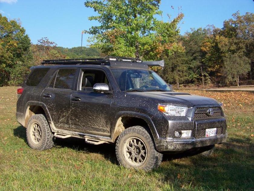 photo 2 Toyota 4Runner custom wheels Level-8  Guardians 17x, ET , tire size 265/70 R17. x ET 