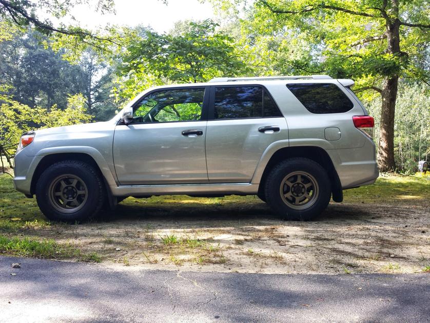 photo 1 Toyota 4Runner custom wheels Konig Countersteer Type X 17x8.0, ET -10, tire size 265/70 R17. x ET