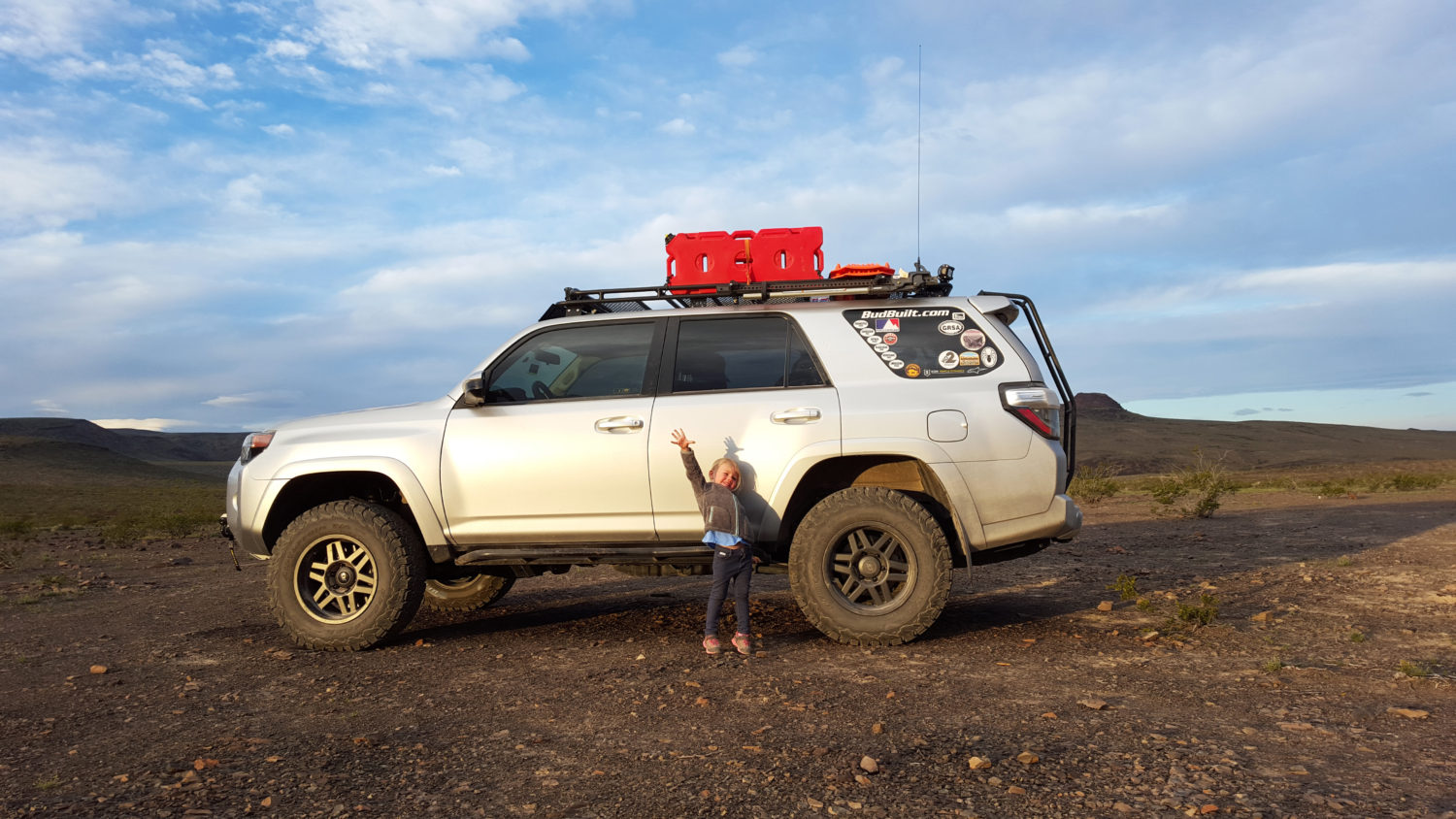 photo 1 Toyota 4Runner custom wheels Stealth Custom Series Stealth 6 x, ET , tire size 275/70 R. x ET