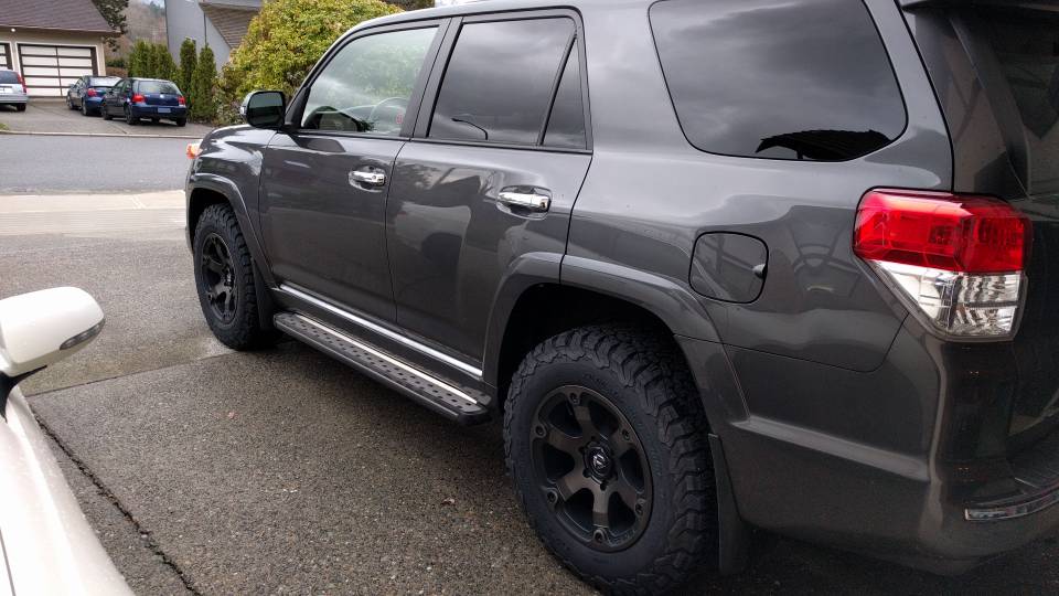 photo 1 Toyota 4Runner custom wheels Fuel  beast 18x, ET , tire size 275/65 R18. x ET