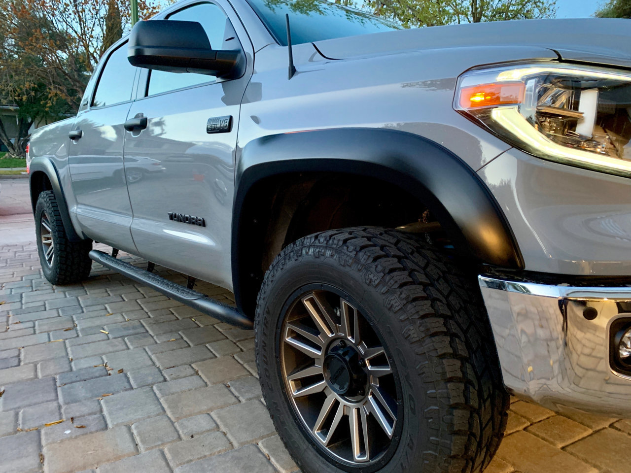 photo 1 Toyota Tundra custom wheels Ultra Motorsports  Apocalypse 20x, ET , tire size 285/60 R20. x ET