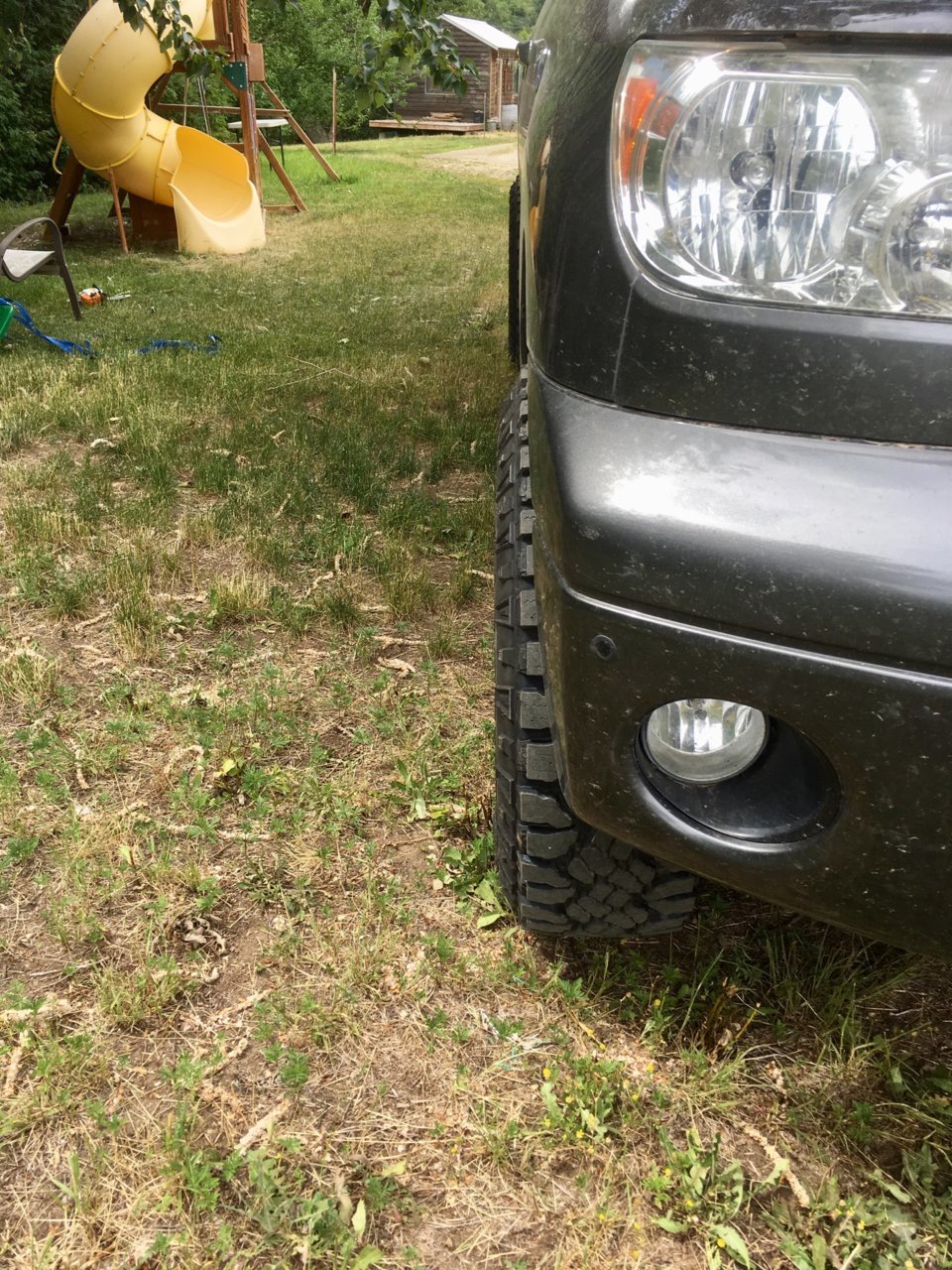 photo 3 Toyota Tundra custom wheels Raceline  Defenders 18x9.0, ET +18, tire size 285/75 R18. x ET