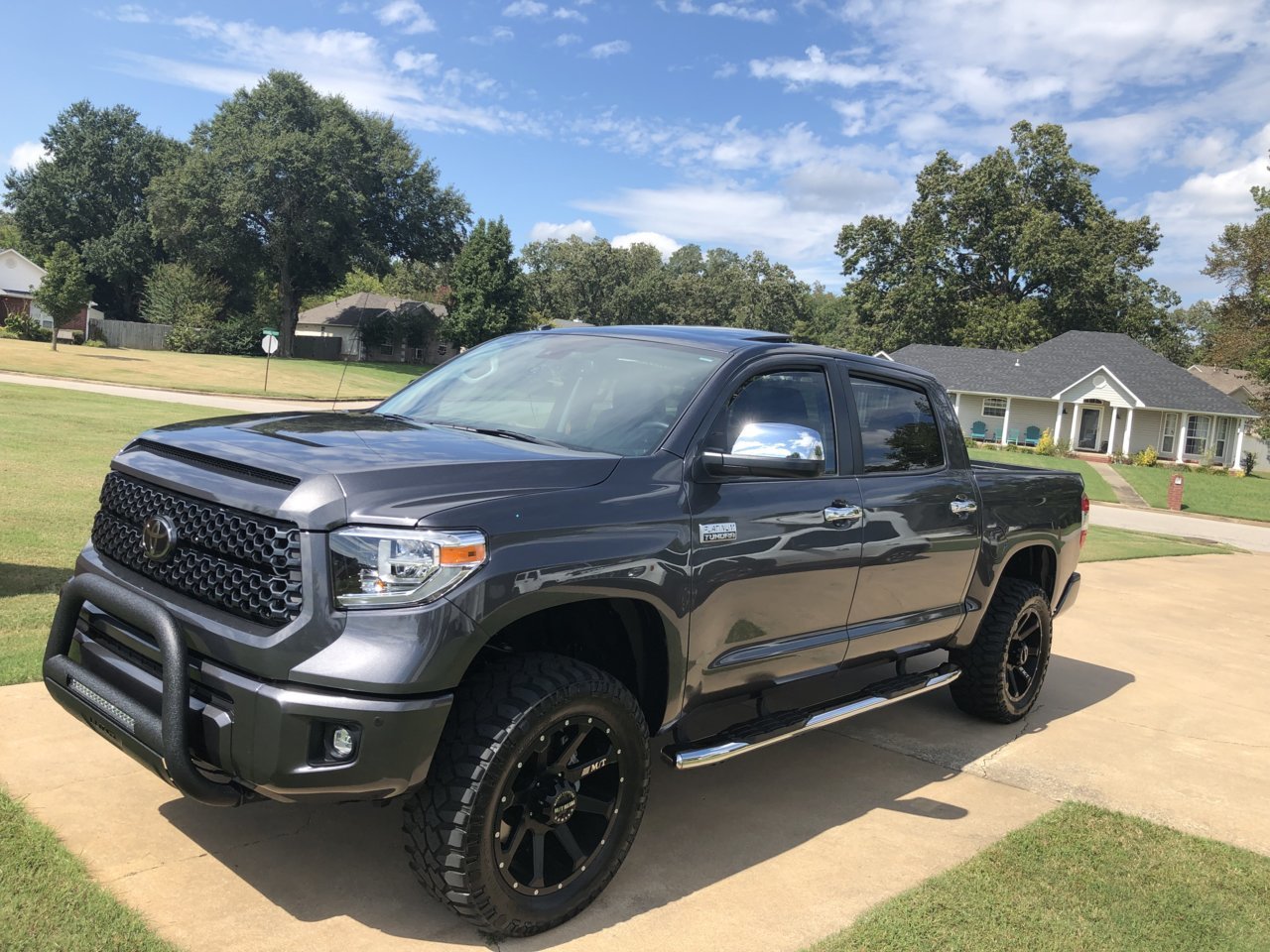 photo 1 Toyota Tundra custom wheels 20x9.0, ET , tire size 305/55 R20. x ET