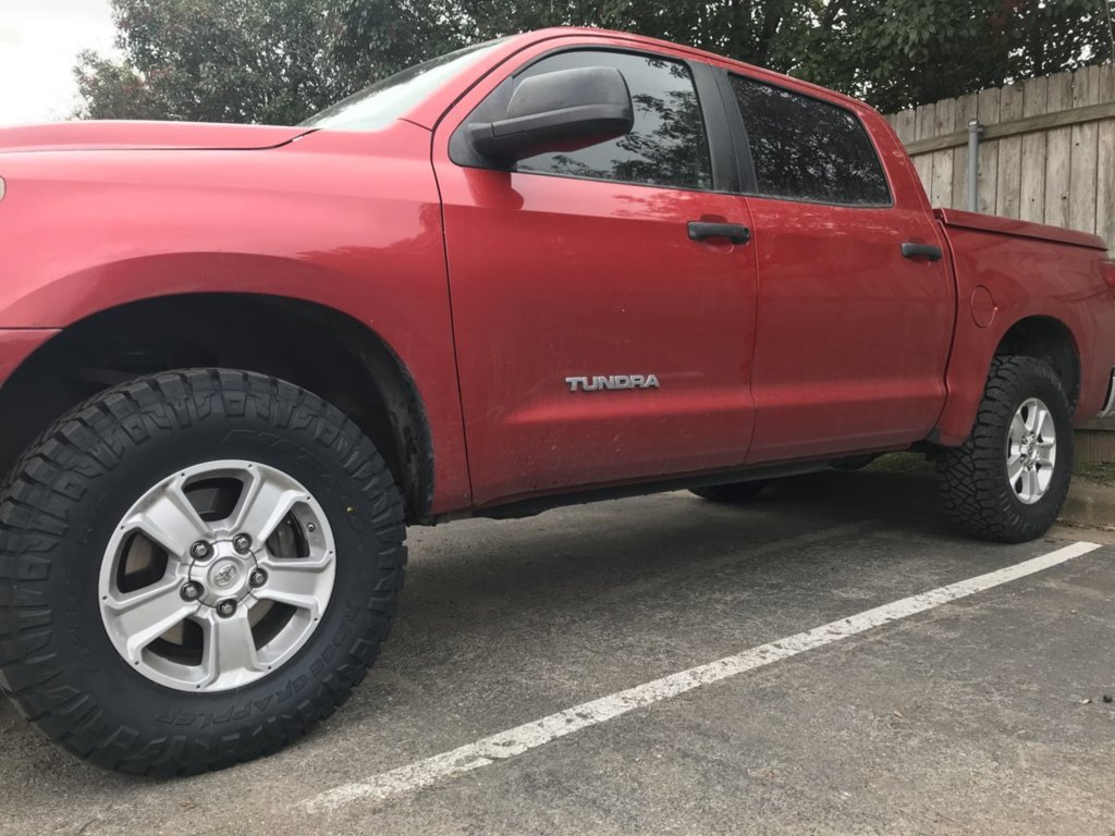 photo 3 Toyota Tundra custom wheels   18x8.0, ET , tire size 285/75 R18. x ET