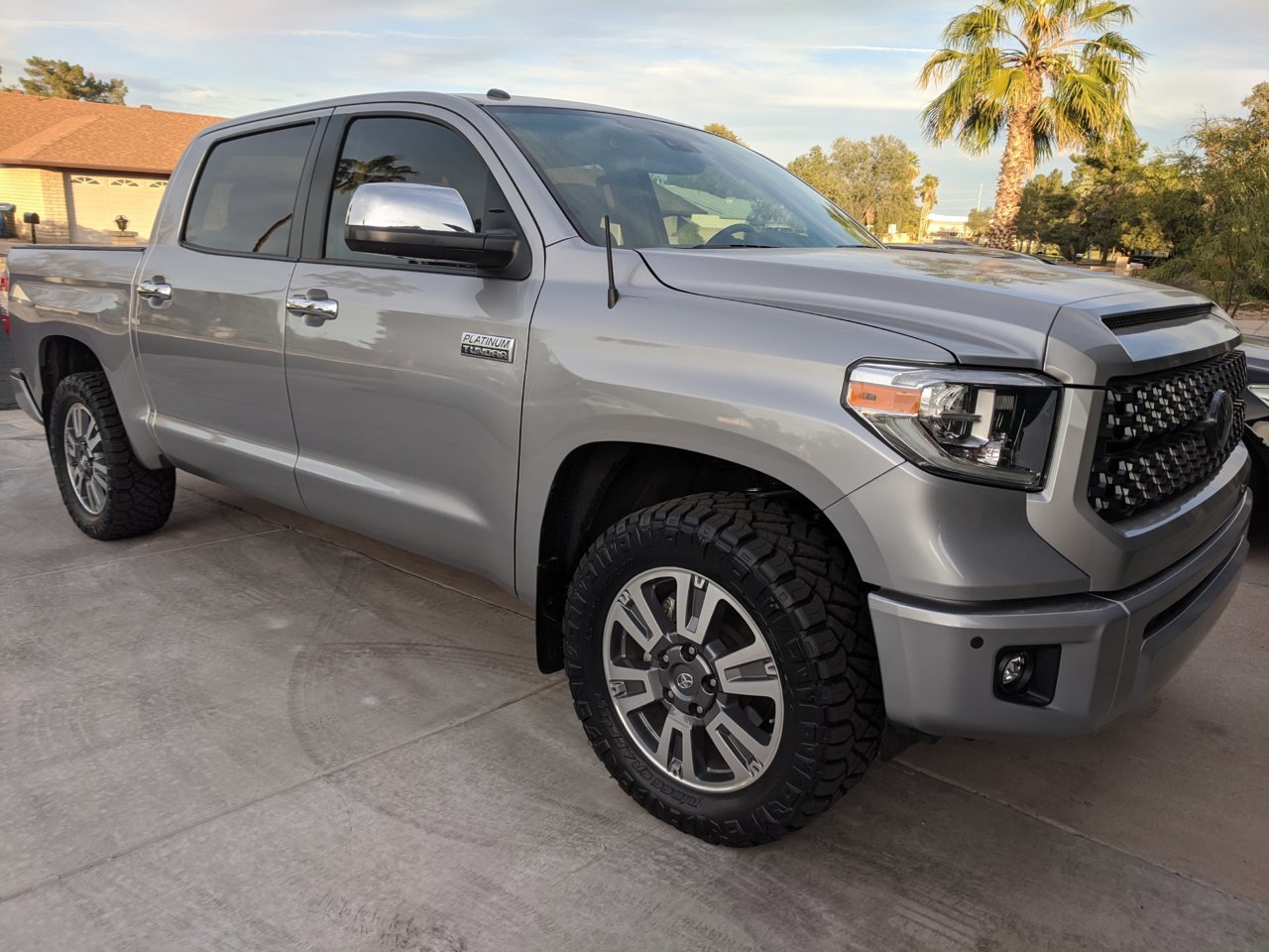 photo 1 Toyota Tundra custom wheels   18x8.0, ET , tire size 295/55 R18. x ET