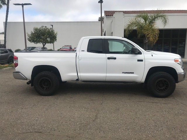 photo 1 Toyota Tundra custom wheels   17x8.5, ET 0, tire size 285/70 R17. x ET 