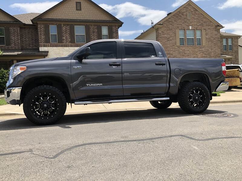 photo 2 Toyota Tundra custom wheels   20x9.0, ET -20, tire size 295/60 R20. x ET
