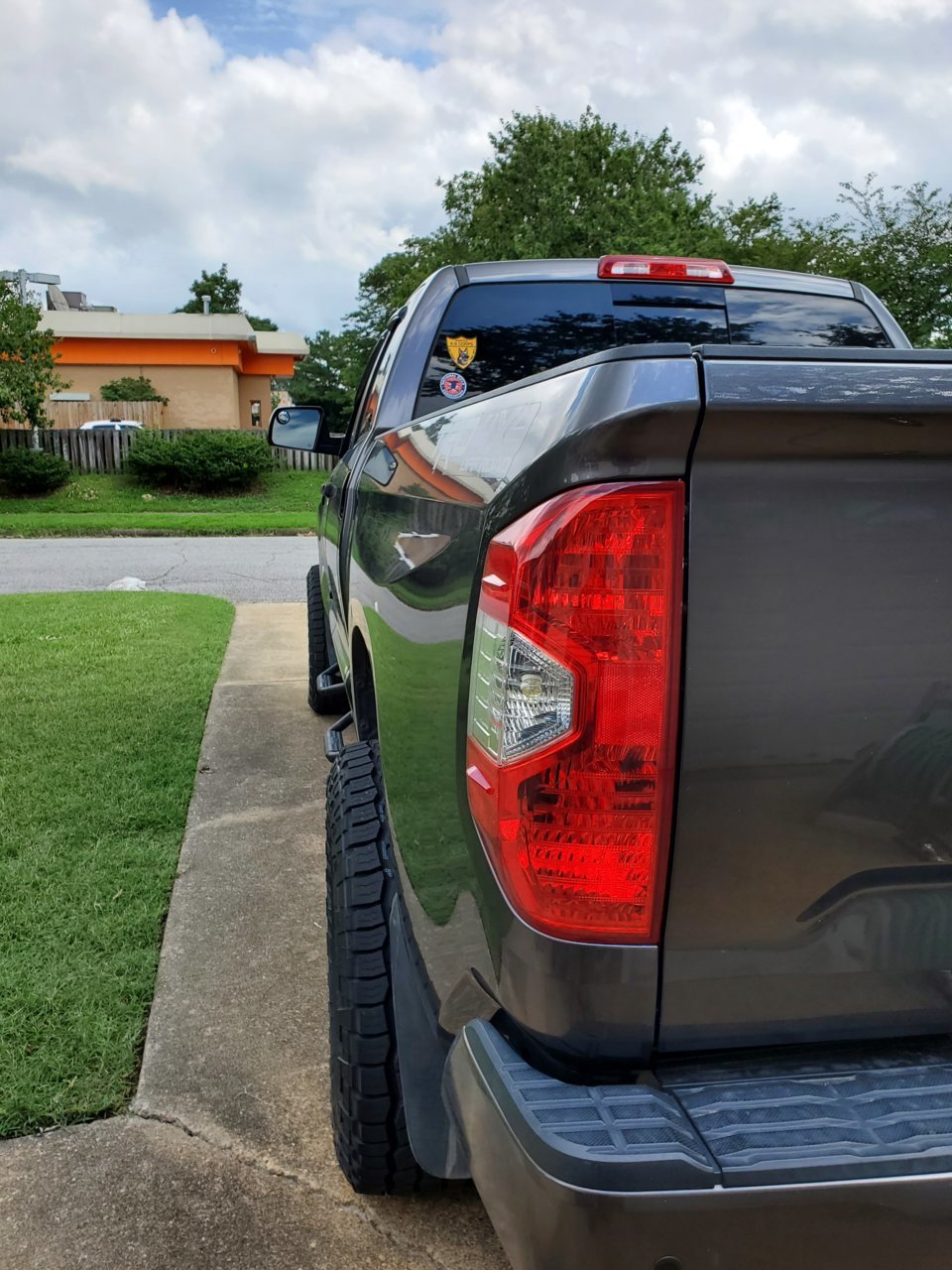 photo 2 Toyota Tundra custom wheels   18x9.0, ET 0, tire size 305/65 R18. x ET