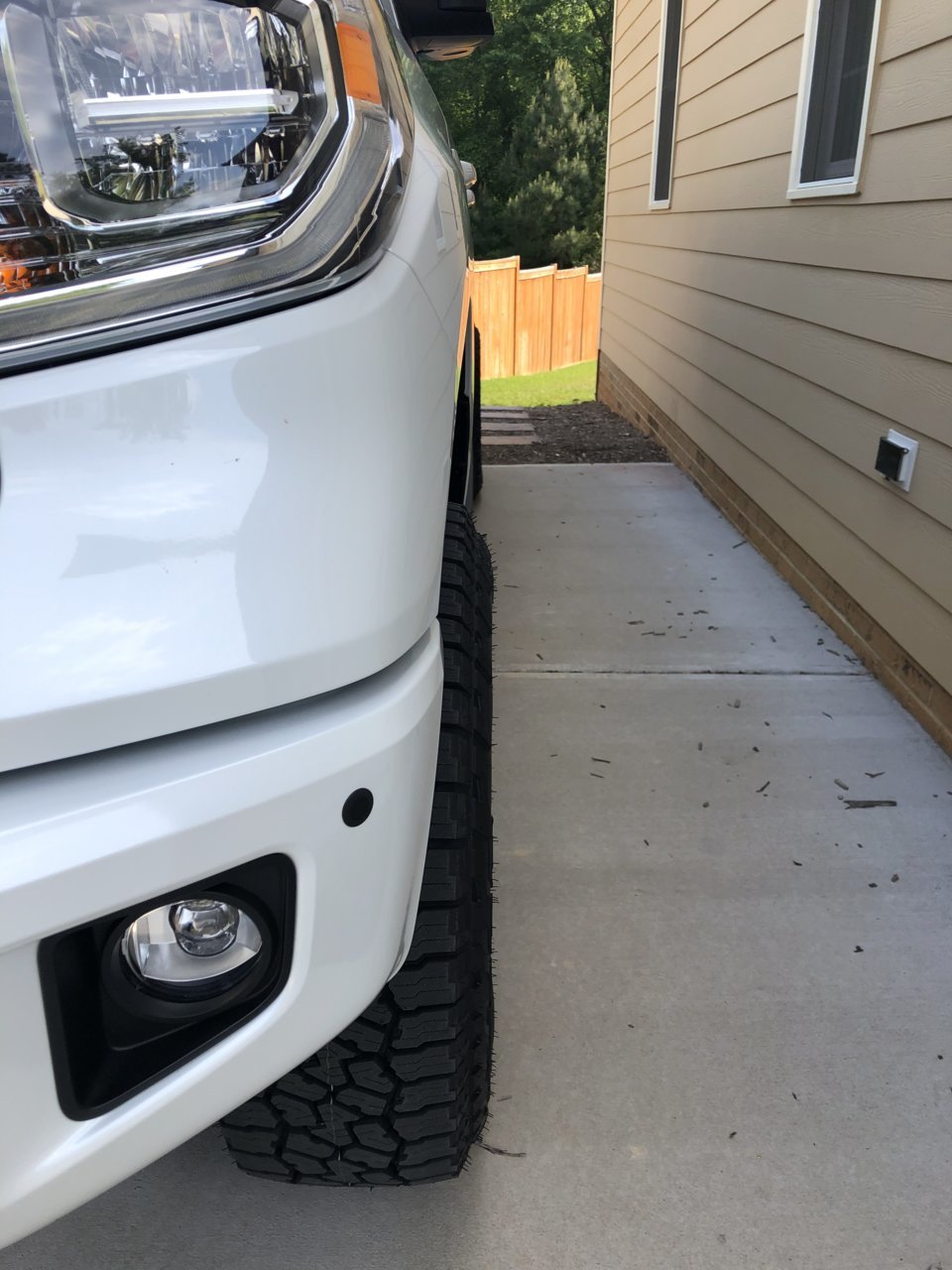 photo 2 Toyota Tundra custom wheels   18x9.0, ET +25, tire size 275/70 R18. x ET