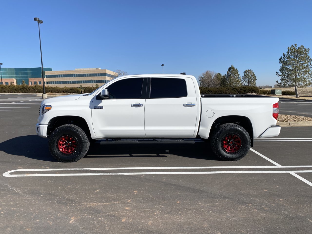 photo 1 Toyota Tundra custom wheels   18x9.0, ET +1, tire size 35X12.5 R18. x ET