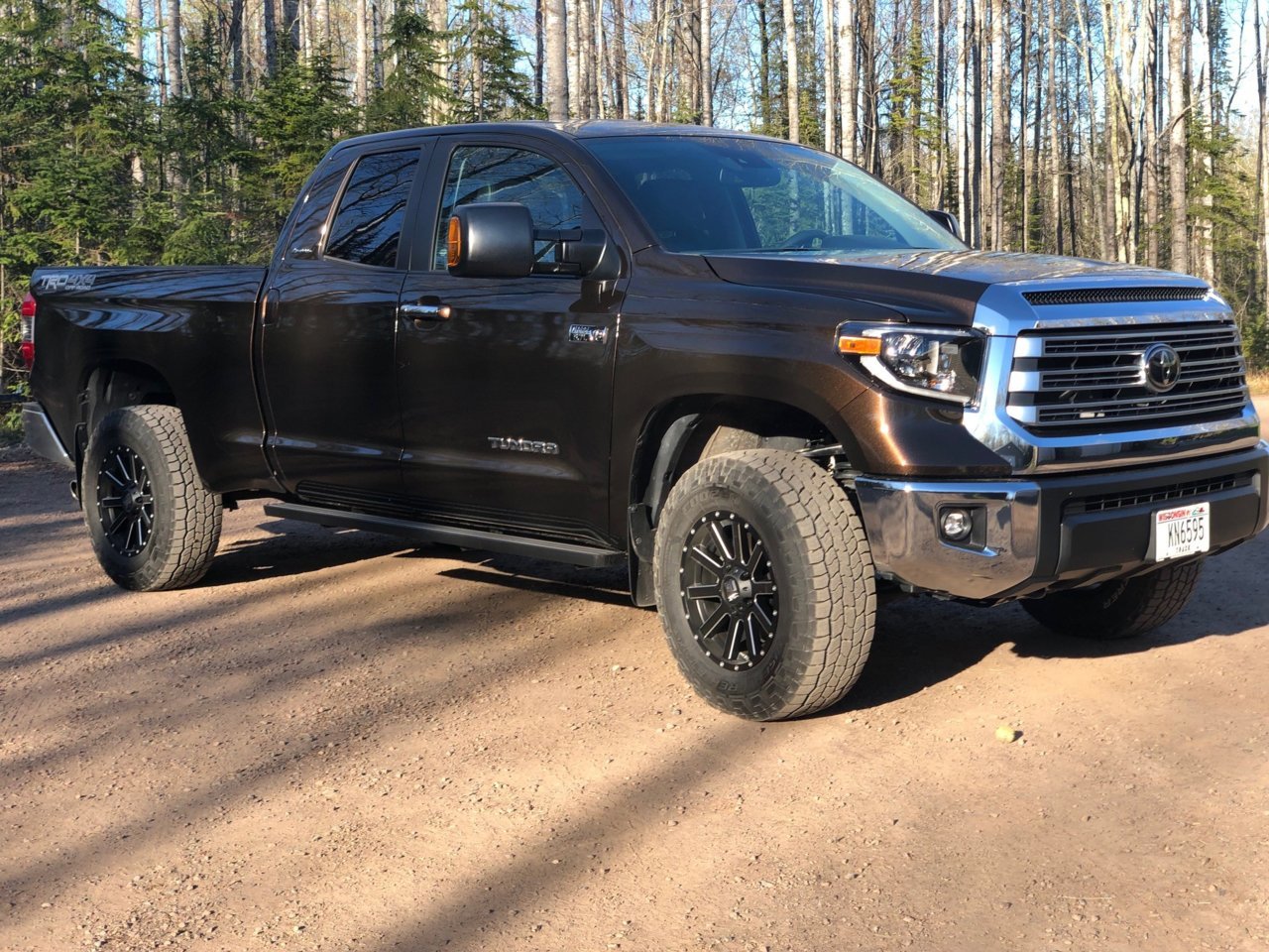 photo 1 Toyota Tundra custom wheels   18x9.0, ET +30, tire size 275/70 R18. x ET