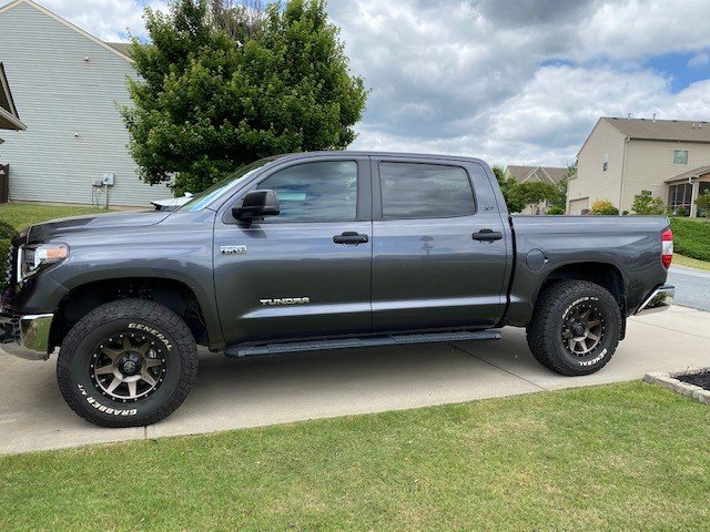 photo 1 Toyota Tundra custom wheels   17x8.5, ET +25, tire size 315/70 R17. x ET