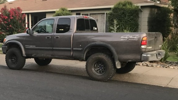 photo 1 Toyota Tundra custom wheels Rough Country   16x8.0, ET , tire size 285/75 R16. x ET